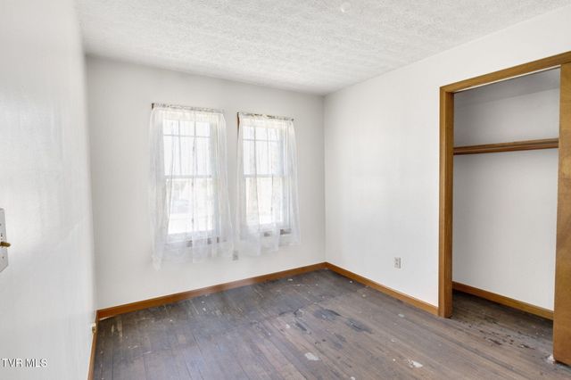 41144 West Morgan Avenue, Pennington Gap, VA 24277