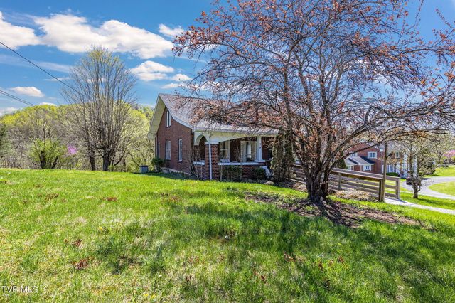 41144 West Morgan Avenue, Pennington Gap, VA 24277