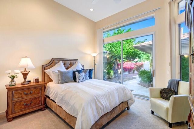 241 Arrowhead Drive, Palm Desert, CA 92211