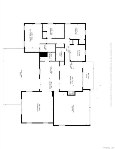 4 Mount Oak Place, Ridge, NY 11961