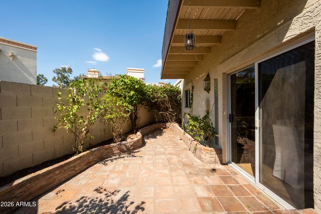 5032 E SIESTA Drive 3, Phoenix, AZ 85044