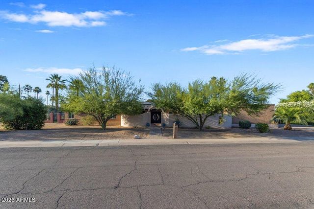 6802 E PARADISE Parkway, Scottsdale, AZ 85251