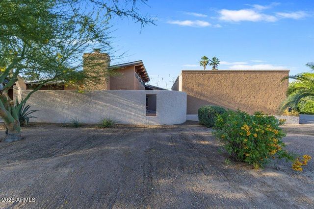 6802 E PARADISE Parkway, Scottsdale, AZ 85251