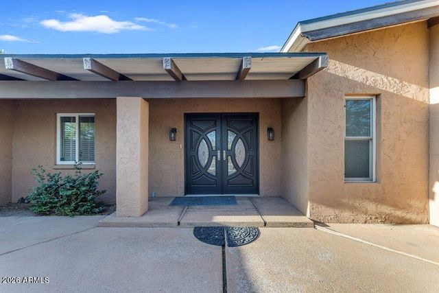 6802 E PARADISE Parkway, Scottsdale, AZ 85251