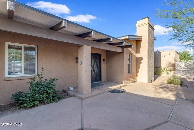 6802 E PARADISE Parkway, Scottsdale, AZ 85251