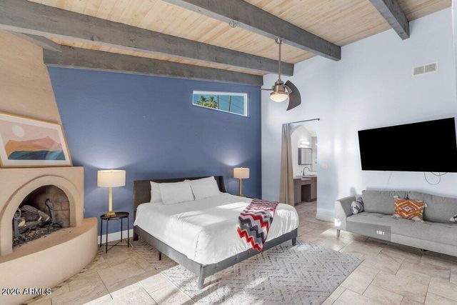 6802 E PARADISE Parkway, Scottsdale, AZ 85251