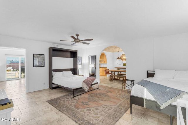 6802 E PARADISE Parkway, Scottsdale, AZ 85251