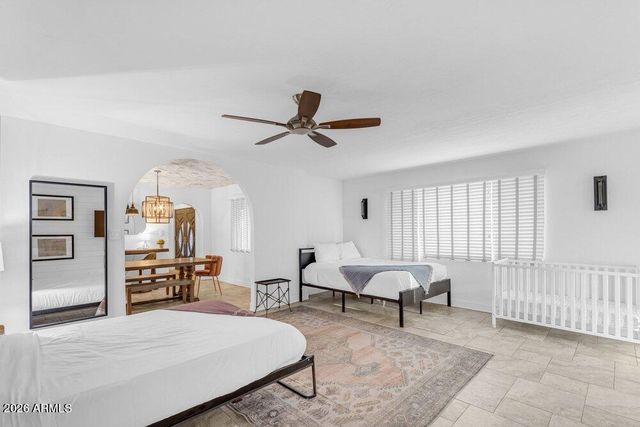 6802 E PARADISE Parkway, Scottsdale, AZ 85251