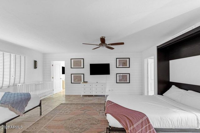 6802 E PARADISE Parkway, Scottsdale, AZ 85251