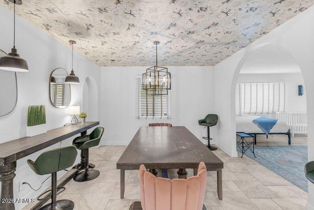 6802 E PARADISE Parkway, Scottsdale, AZ 85251