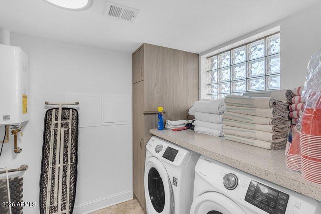 6802 E PARADISE Parkway, Scottsdale, AZ 85251