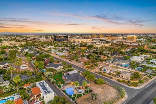 6802 E PARADISE Parkway, Scottsdale, AZ 85251