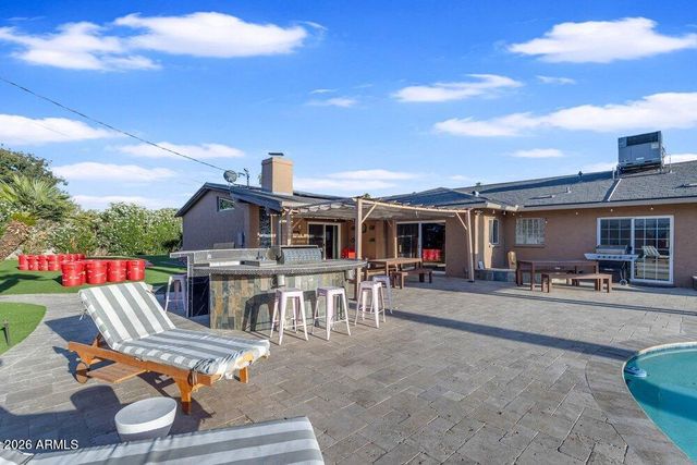 6802 E PARADISE Parkway, Scottsdale, AZ 85251