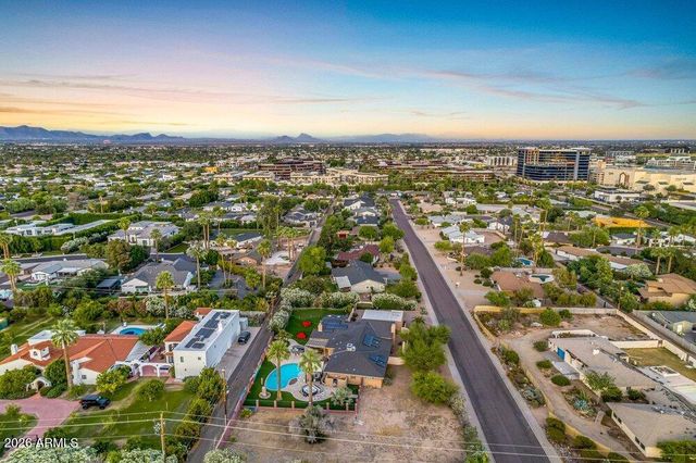 6802 E PARADISE Parkway, Scottsdale, AZ 85251