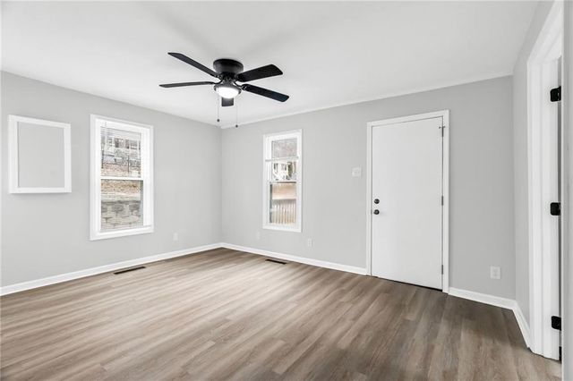 115 W 1st Street, Farley, MO 64028