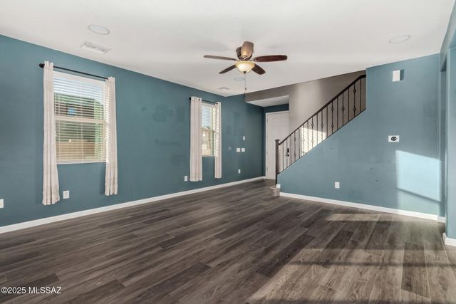 6760 Neptune Cove Road, Tucson, AZ 85756