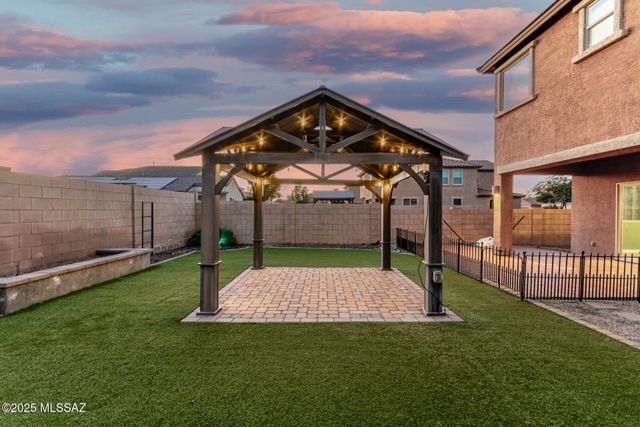 6760 Neptune Cove Road, Tucson, AZ 85756