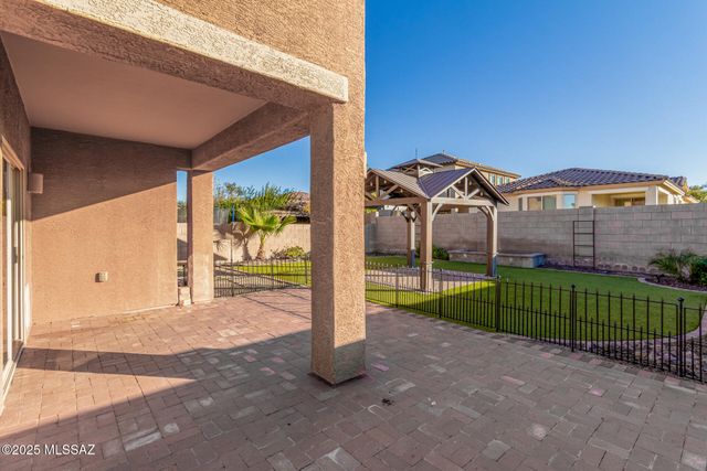 6760 Neptune Cove Road, Tucson, AZ 85756