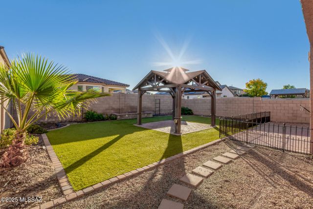 6760 Neptune Cove Road, Tucson, AZ 85756