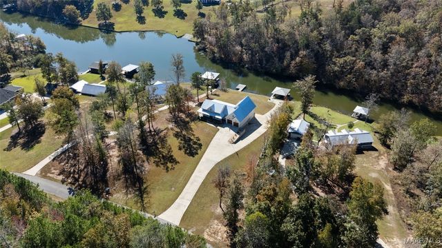 730 County Road 730 ., Clanton, AL 35046