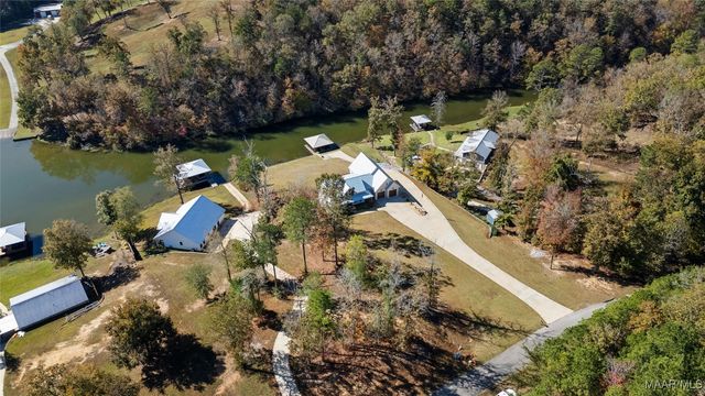 730 County Road 730 ., Clanton, AL 35046