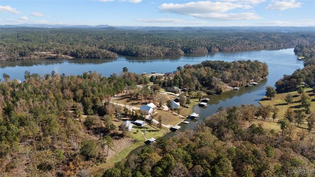 730 County Road 730 ., Clanton, AL 35046