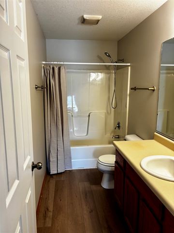 8302 Westown Parkway 7110, West Des Moines, IA 50266