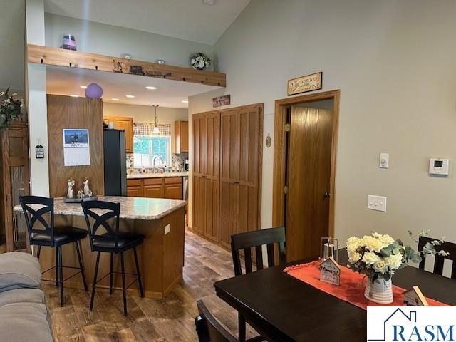 502 N Minnesota Avenue, St. Peter, MN 56082