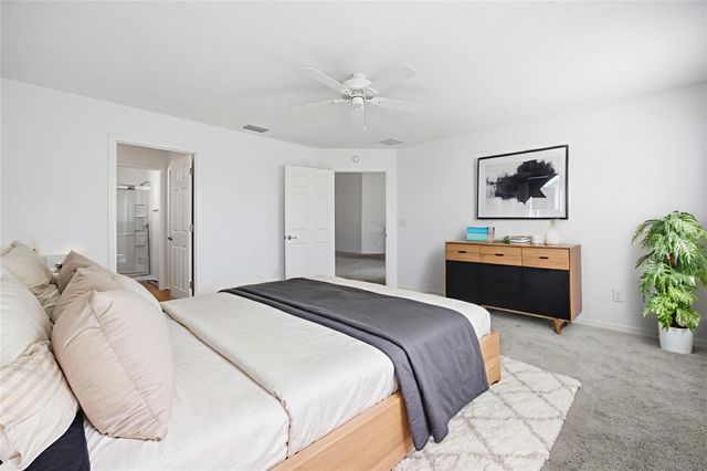 11190 HESS WAY, Oxford, FL 34484