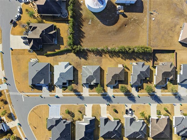 11190 HESS WAY, Oxford, FL 34484