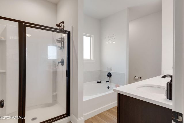 106 Bejeweled Avenue, Youngsville, LA 70592