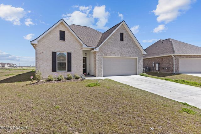 106 Bejeweled Avenue, Youngsville, LA 70592