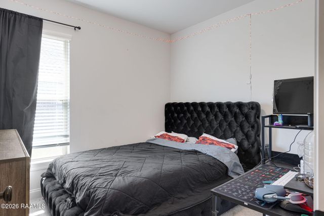 106 Bejeweled Avenue, Youngsville, LA 70592