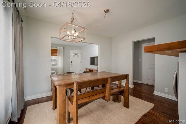 326 E Cambourne Street, Ferndale, MI 48220