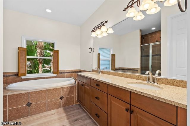 15555 Caloosa Creek CIR, Fort Myers, FL 33908