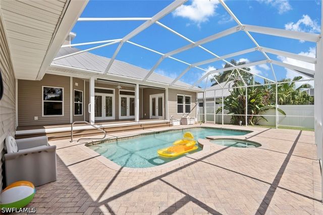 15555 Caloosa Creek CIR, Fort Myers, FL 33908