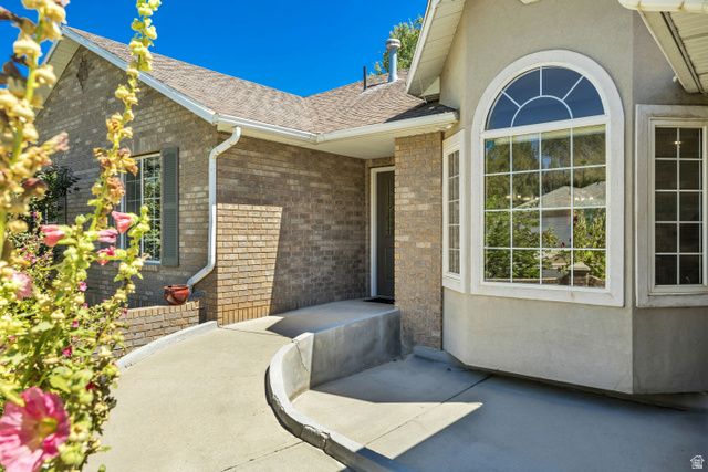 9851 S BIRDIE WAY, South Jordan, UT 84009