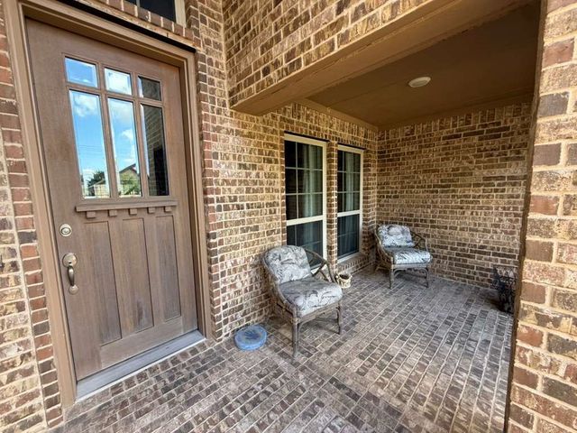 3221 Le Manns Street, Midlothian, TX 76065