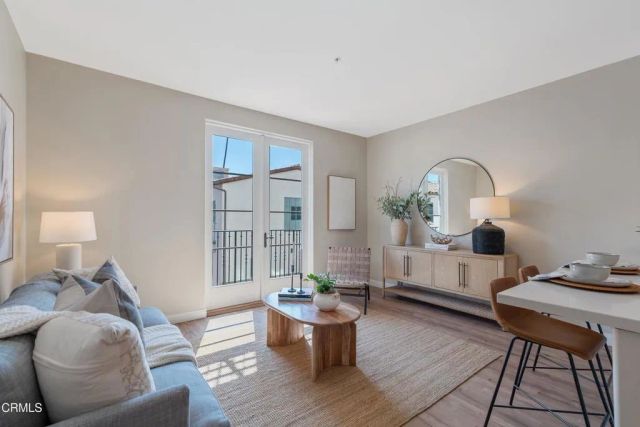 111 N Madison Avenue 315, Pasadena, CA 91101