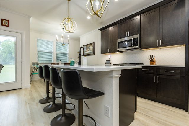 4312 Templeton St, Greenville, TX 75401