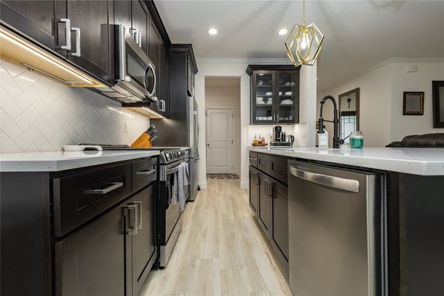 4312 Templeton St, Greenville, TX 75401