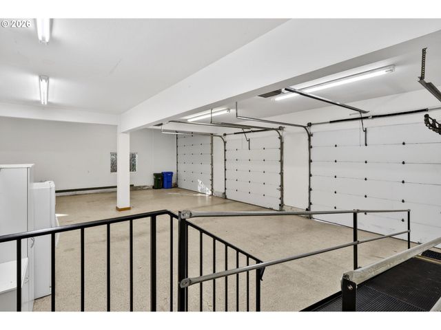 14007 Se EKLUND Ave, Boring, OR 97009