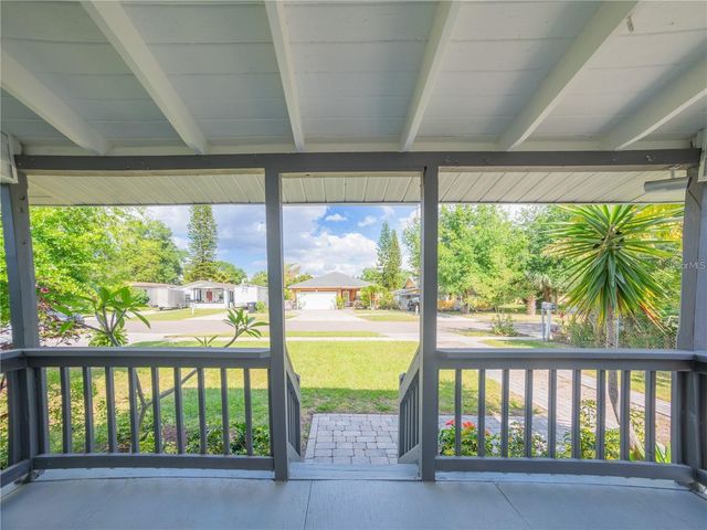 811 OVERSPIN DRIVE, Winter Park, FL 32789