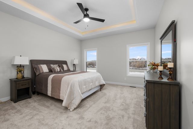 1875 Redbud Circle 102, Eldridge, IA 52748