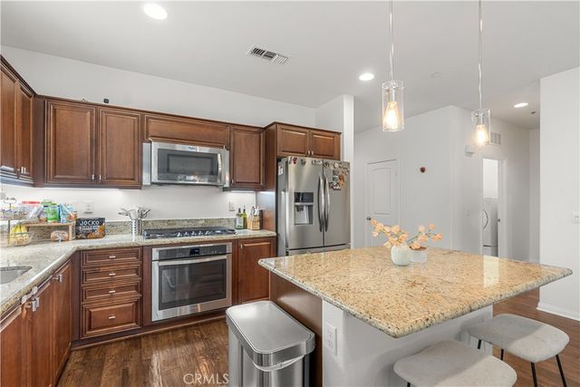 30840 Carriage Hill Drive, Menifee, CA 92584