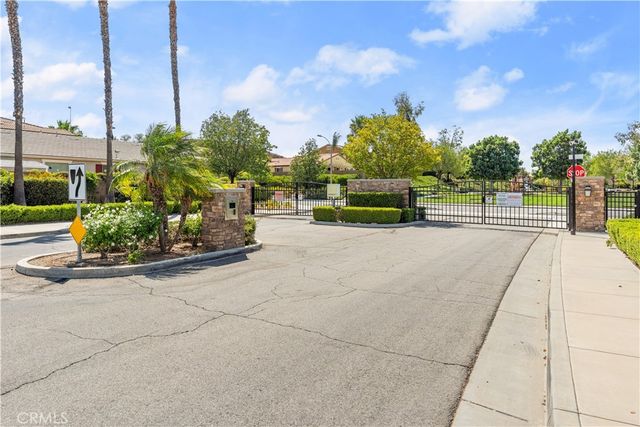 30840 Carriage Hill Drive, Menifee, CA 92584