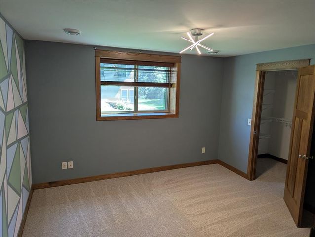 5437 Benjamin Street, Eau Claire, WI 54703