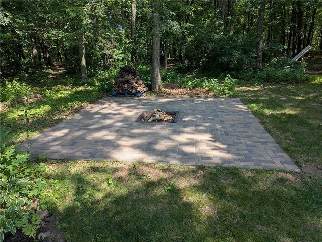 5437 Benjamin Street, Eau Claire, WI 54703