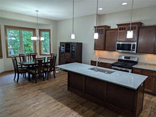 5437 Benjamin Street, Eau Claire, WI 54703
