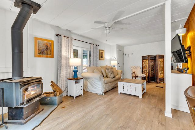 26350 Delano Drive 100, Idyllwild, CA 92549